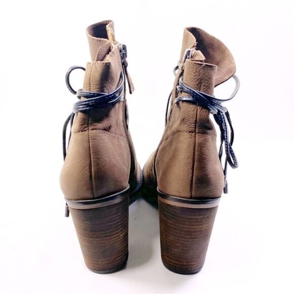 NWOT Women's Franco Sarto Edaline Ankle Boot - Picture 7 of 9